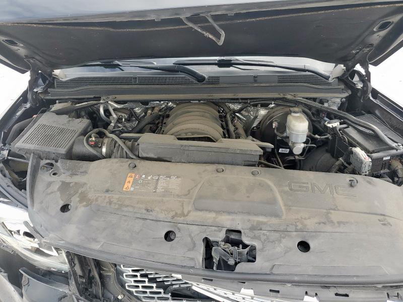 Photo 12 from auction – 2017 GMC YUKON DENA with VIN 1GKS1CKJ9HR390072