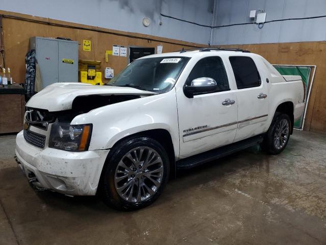 CHEVROLET AVALANCHE 2013 with VIN 3GNTKGE72DG376052 - Photo from auction