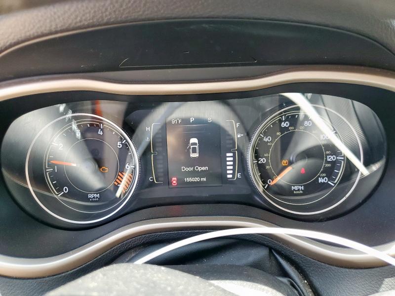 Photo 9 from auction – 2015 JEEP CHEROKEE S with VIN 1C4PJLAB3FW694931