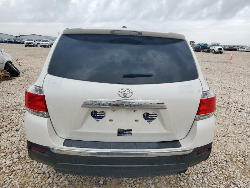 Photo 6 from auction – 2011 TOYOTA HIGHLANDER with VIN 5TDZK3EHXBS040586
