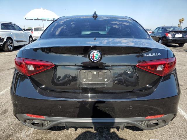 Photo 6 from auction – 2017 ALFA ROMEO GIULIA with VIN ZARFAEBNXH7551509