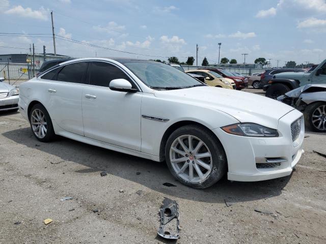 Photo 4 from auction – 2016 JAGUAR XJ with VIN SAJWJ1CD7G8V92036