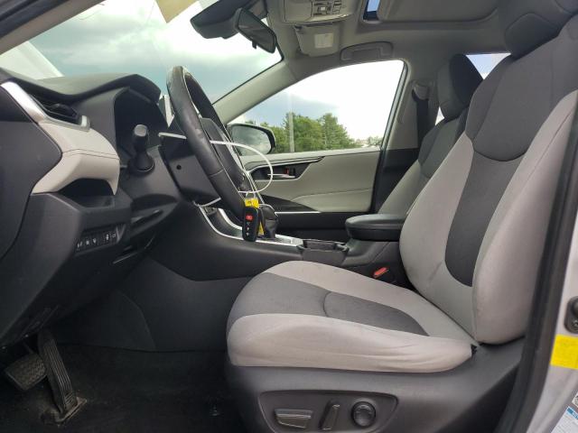 Photo 7 from auction – 2019 TOYOTA RAV4 XLE with VIN JTMP1RFV7KD006554