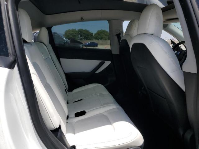 Photo 11 from auction – 2021 TESLA MODEL Y with VIN 5YJYGAEE0MF178975