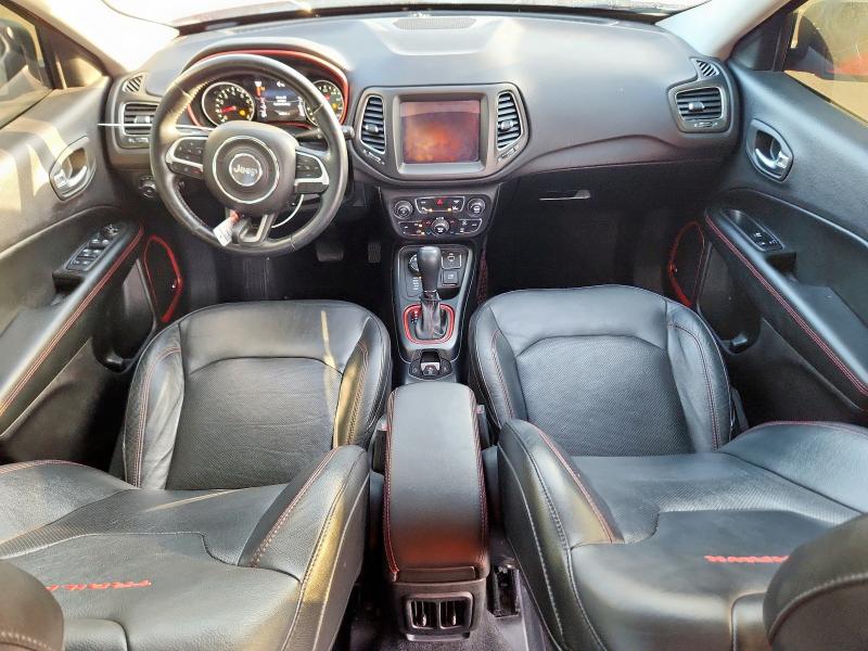 Photo 8 from auction – 2018 JEEP COMPASS TR with VIN 3C4NJDDB1JT135806