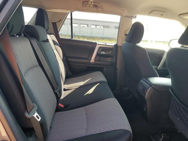 Photo 11 from auction – 2019 TOYOTA 4RUNNER SR with VIN JTEBU5JR7K5706956