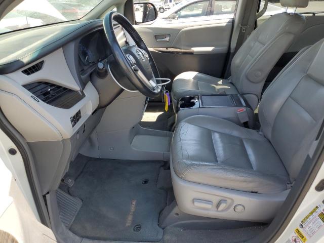 Photo 7 from auction – 2016 TOYOTA SIENNA XLE with VIN 5TDDK3DC2GS141693