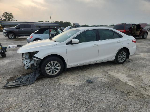 TOYOTA CAMRY LE 2017 with VIN 4T1BF1FK0HU384531 - Photo from auction