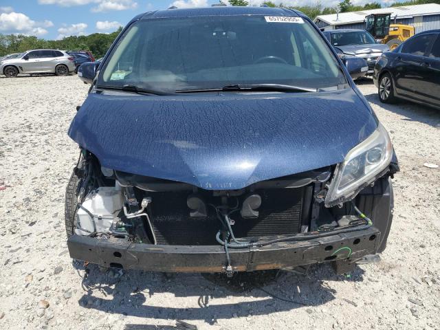 Photo 5 from auction – 2018 TOYOTA SIENNA XLE with VIN 5TDDZ3DC1JS193304