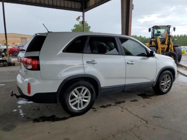 Photo 3 from auction – 2014 KIA SORENTO LX with VIN 5XYKTCA69EG541778