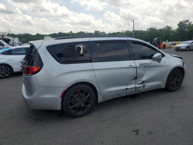 Photo 3 from auction – 2022 CHRYSLER PACIFICA L with VIN 2C4RC1GG6NR136945