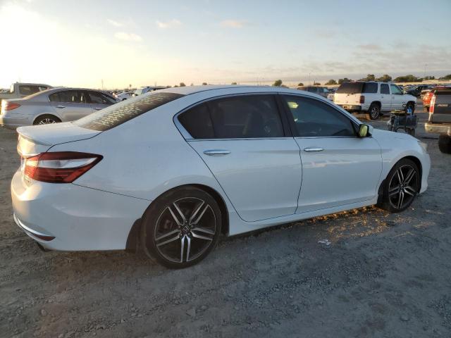Photo 3 from auction – 2016 HONDA ACCORD SPO with VIN 1HGCR2F50GA142288