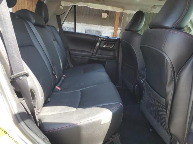 Photo 11 from auction – 2016 TOYOTA 4RUNNER SR with VIN JTEBU5JR0G5298730
