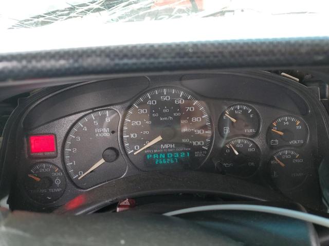 Photo 9 from auction – 2002 CHEVROLET AVALANCHE with VIN 3GNGK23G82G235149