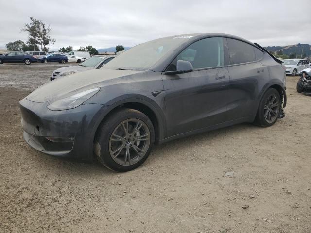 TESLA MODEL Y 2024 with VIN 7SAYGDEE8RF196605 - Photo from auction