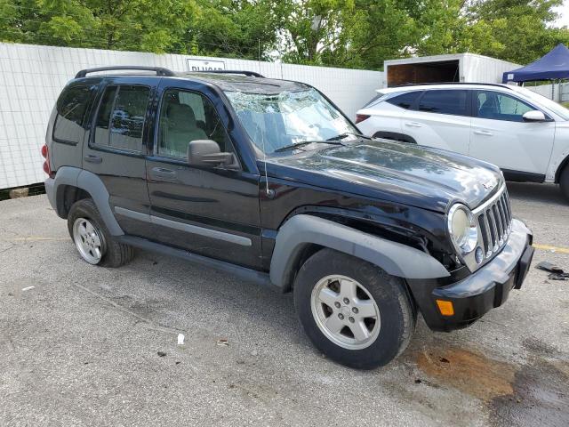Photo 4 from auction – 2005 JEEP LIBERTY SP with VIN 1J4GL48K35W551086