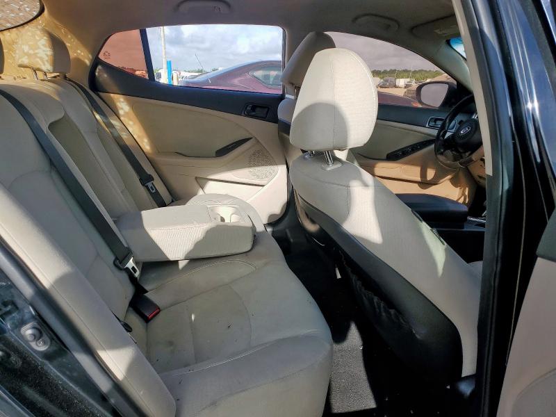 Photo 10 from auction – 2015 KIA OPTIMA LX with VIN 5XXGM4A77FG352859
