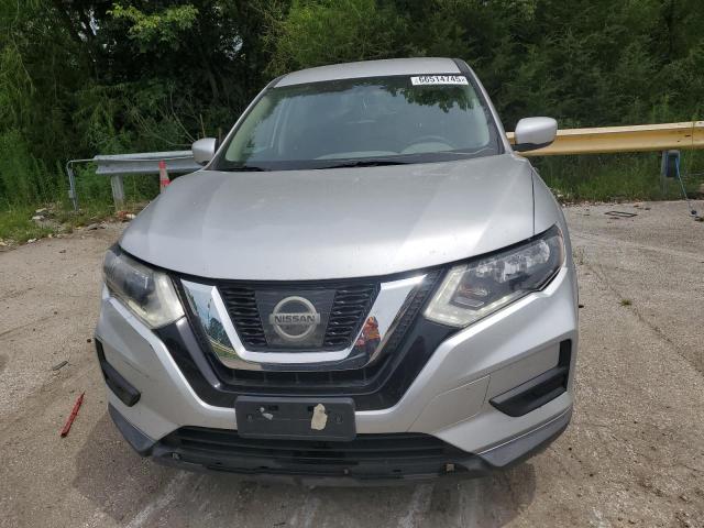 Photo 5 from auction – 2017 NISSAN ROGUE S with VIN KNMAT2MT0HP607658