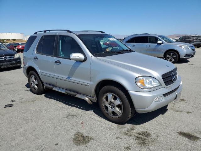Photo 4 from auction – 2003 MERCEDES-BENZ ML 320 with VIN 4JGAB54E43A383002