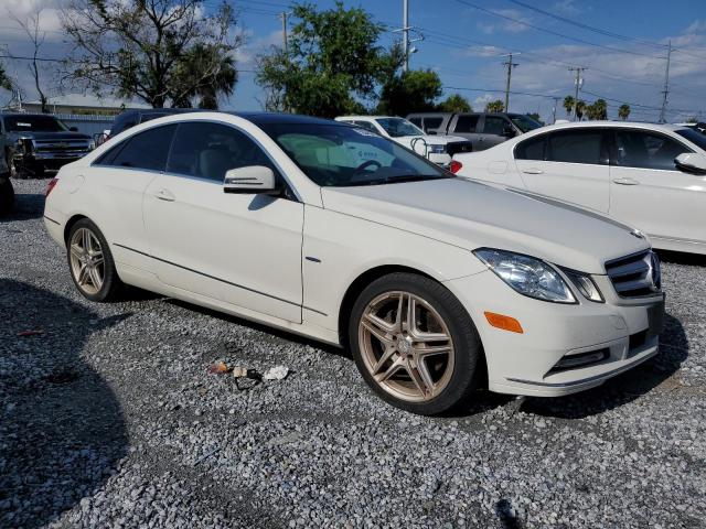 Photo 4 from auction – 2012 MERCEDES-BENZ E 350 with VIN WDDKJ5KB5CF177393