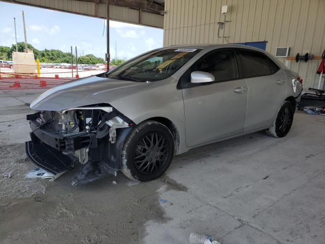 TOYOTA COROLLA L 2018 with VIN 5YFBURHE6JP828790 - Photo from auction