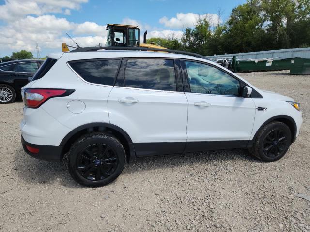 Photo 3 from auction – 2018 FORD ESCAPE SE with VIN 1FMCU9GD0JUC63254