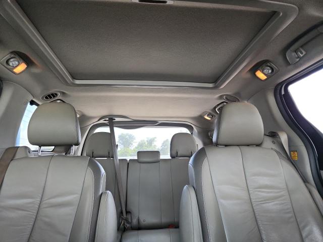 Photo 10 from auction – 2011 TOYOTA SIENNA XLE with VIN 5TDYK3DC0BS003886