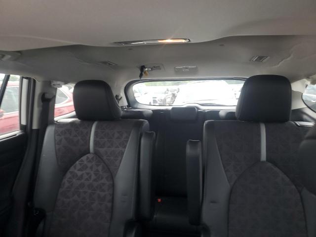 Photo 10 from auction – 2024 TOYOTA HIGHLANDER with VIN 5TDKBRCH7RS643982