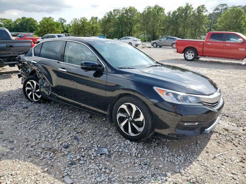 Photo 4 from auction – 2016 HONDA ACCORD with VIN 1HGCR2F75GA119817