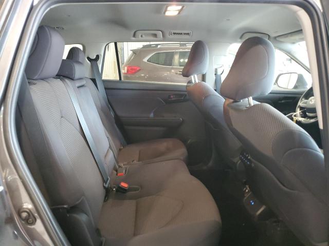 Photo 11 from auction – 2022 TOYOTA HIGHLANDER with VIN 5TDBZRBH4NS580363