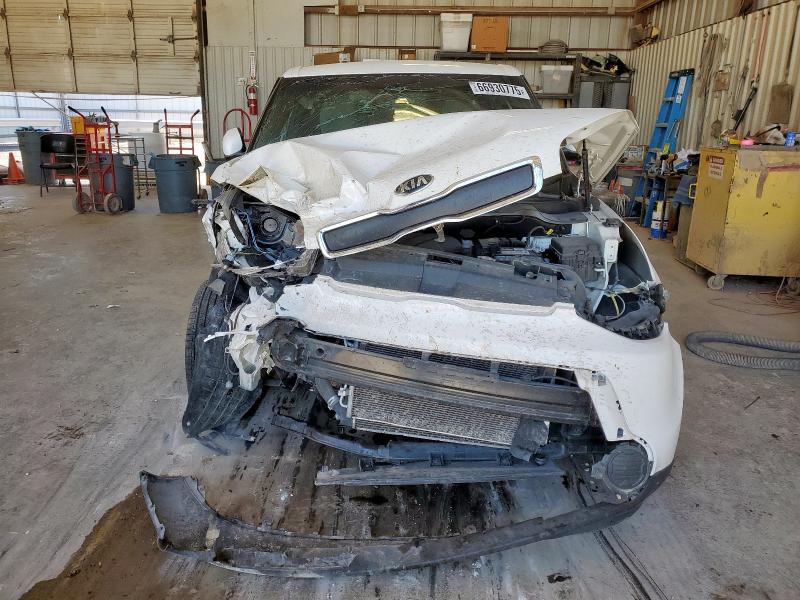 Photo 5 from auction – 2016 KIA SOUL with VIN KNDJN2A22G7334985
