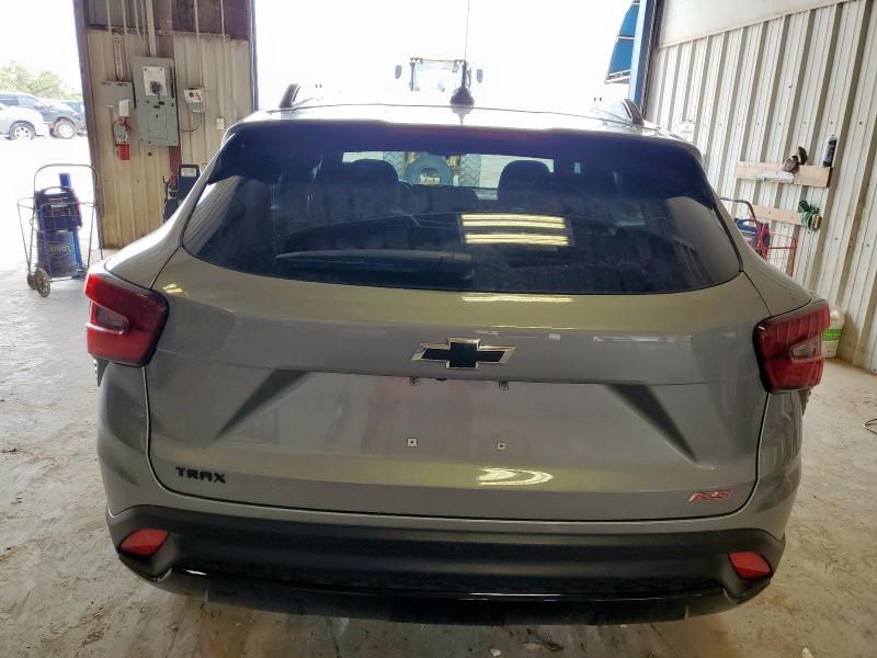 Photo 6 from auction – 2025 CHEVROLET TRAX 2RS with VIN KL77LJEP7SC163986
