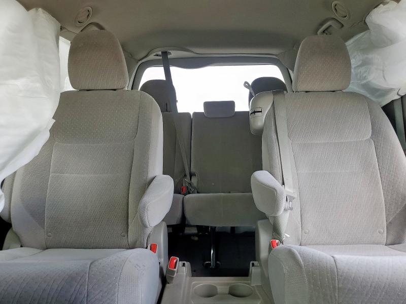 Photo 10 from auction – 2015 TOYOTA SIENNA LE with VIN 5TDKK3DC9FS633482