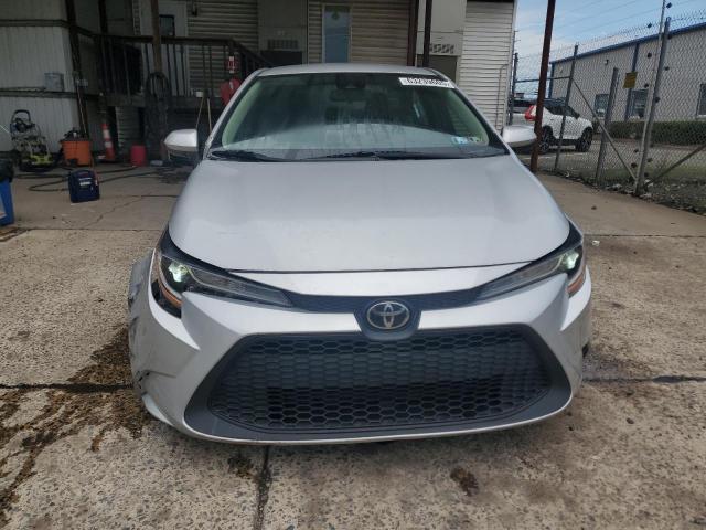 Photo 5 from auction – 2022 TOYOTA COROLLA LE with VIN 5YFEPMAE6NP276442