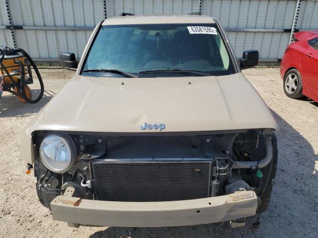 Photo 5 from auction – 2016 JEEP PATRIOT SP with VIN 1C4NJPBA5GD807876