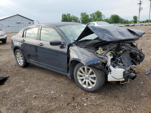 Photo 4 from auction – 2012 CHRYSLER 200 TOURIN with VIN 1C3CCBBB6CN104857