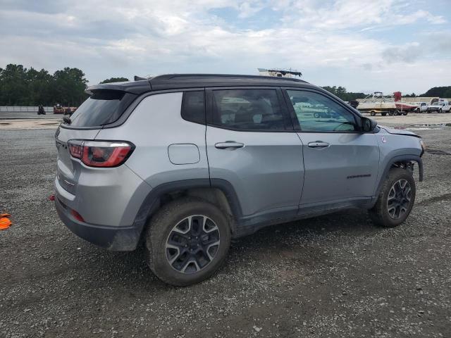 Photo 3 from auction – 2019 JEEP COMPASS TR with VIN 3C4NJDDBXKT622570