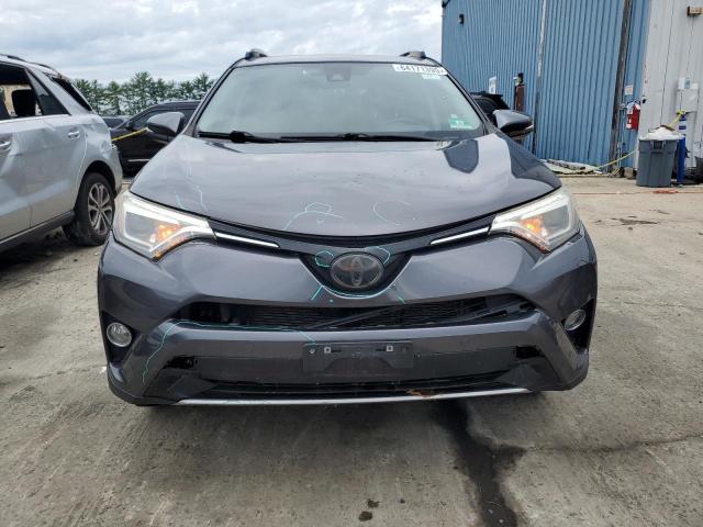 Photo 5 from auction – 2016 TOYOTA RAV4 LIMITED with VIN JTMDFREV6GJ090977