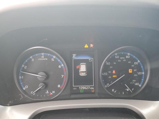 Photo 9 from auction – 2018 TOYOTA RAV4 ADVEN with VIN 2T3RFREV3JW793533