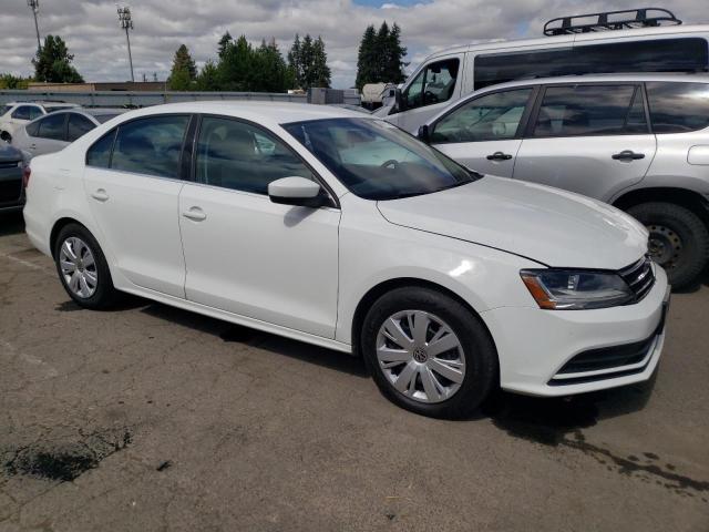 Photo 4 from auction – 2017 VOLKSWAGEN JETTA S with VIN 3VW167AJ2HM329565