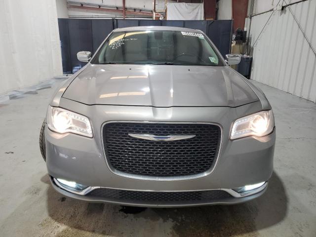 Photo 5 from auction – 2018 CHRYSLER 300 LIMITE with VIN 2C3CCAEG5JH126971