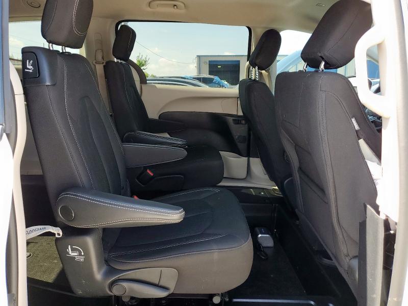 Photo 11 from auction – 2023 CHRYSLER VOYAGER LX with VIN 2C4RC1CG0PR591749