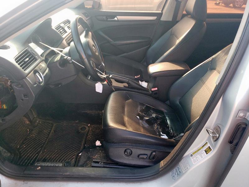 Foto 7 de la subasta – 2015 VOLKSWAGEN PASSAT S con VIN 1VWAT7A37FC020019