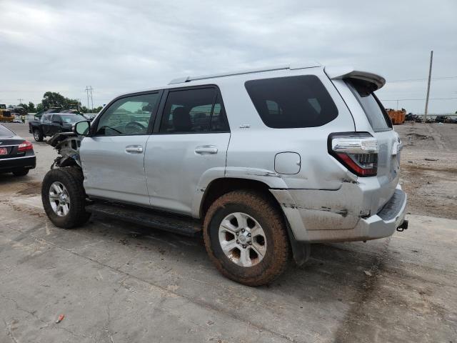 Photo 2 from auction – 2014 TOYOTA 4RUNNER SR with VIN JTEBU5JR1E5162586