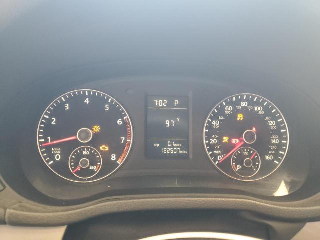 Photo 9 from auction – 2014 VOLKSWAGEN PASSAT S with VIN 1VWAP7A32EC004832