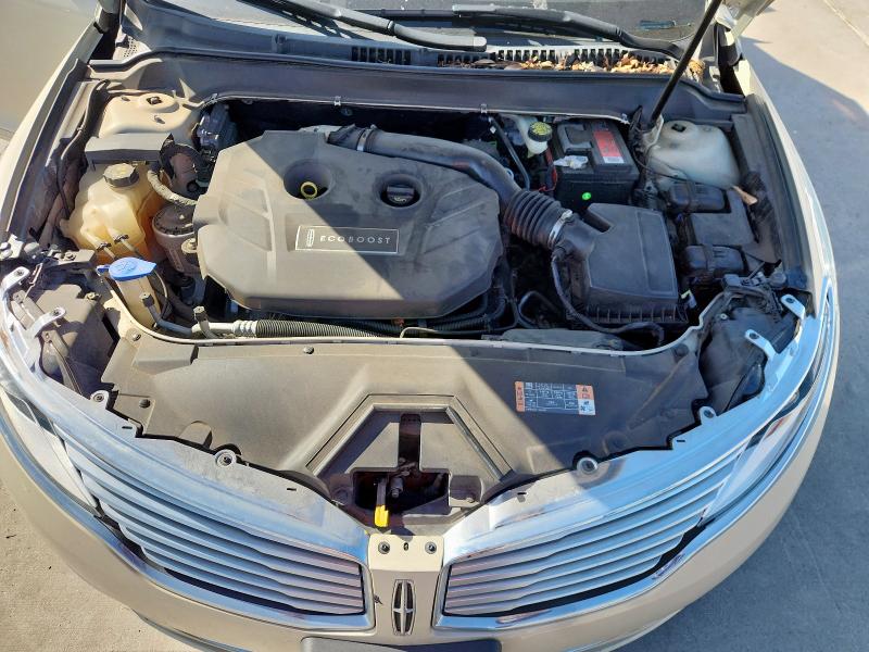 Photo 11 from auction – 2016 LINCOLN MKZ with VIN 3LN6L2G92GR621683