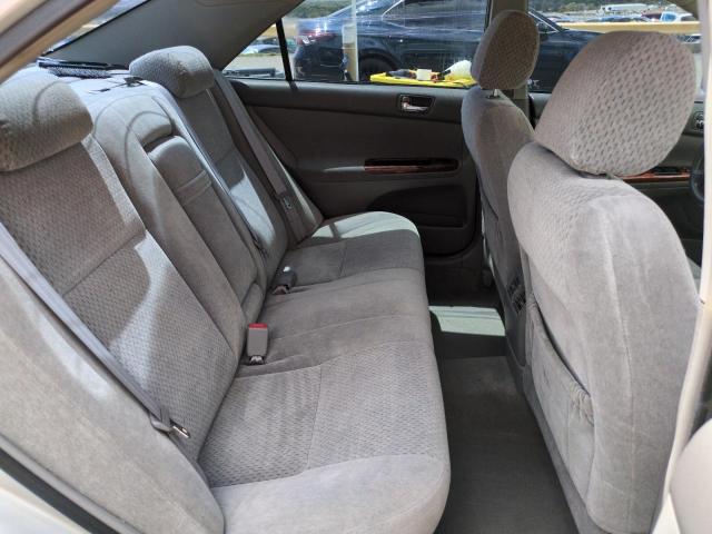 Photo 10 from auction – 2004 TOYOTA CAMRY LE with VIN 4T1BF32K64U583773