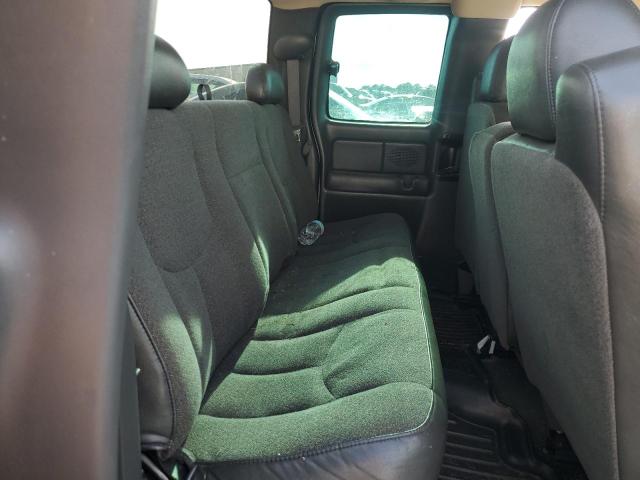 Photo 10 from auction – 2003 CHEVROLET SILVERADO with VIN 2GCEC19X531334231