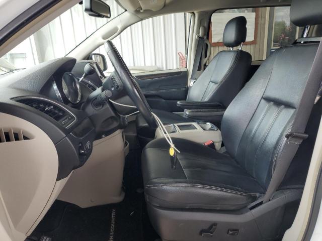 Photo 7 from auction – 2016 CHRYSLER TOWN & COU with VIN 2C4RC1BG1GR280302