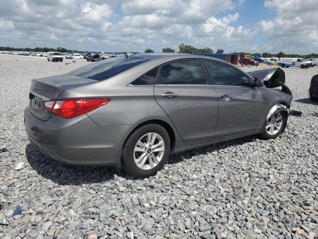 Photo 3 from auction – 2013 HYUNDAI SONATA GLS with VIN 5NPEB4ACXDH732824